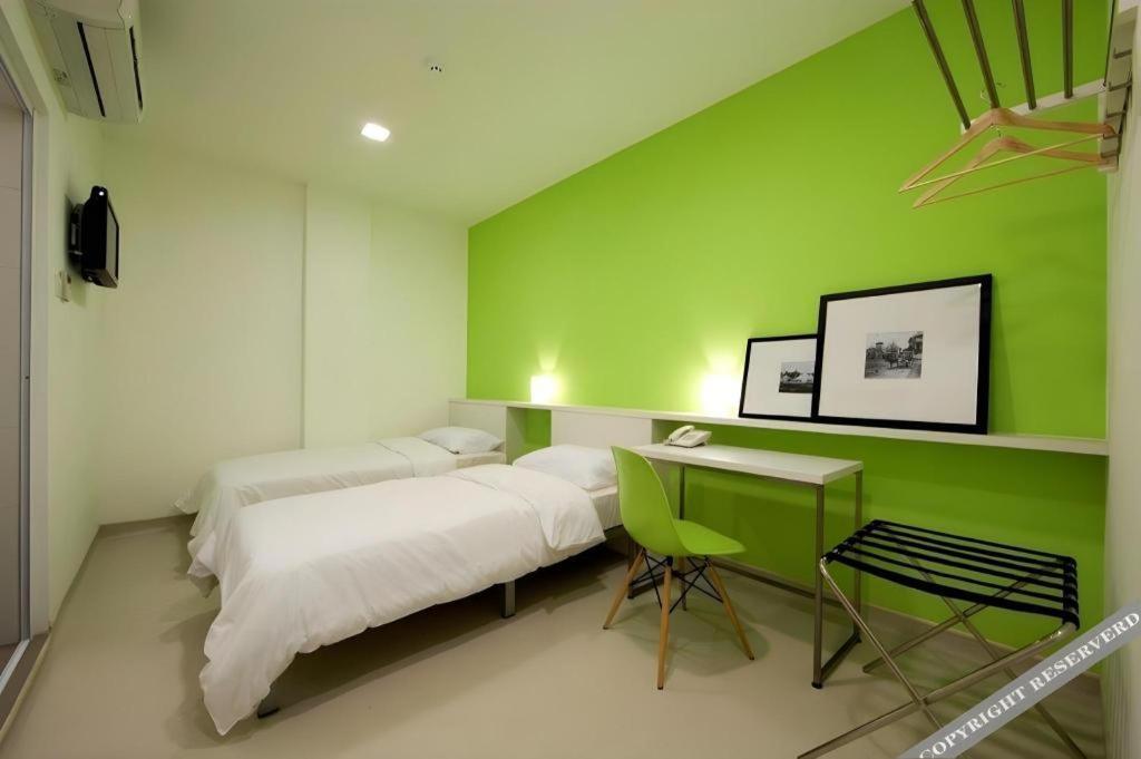 Styles Hotel Malacca Екстериор снимка