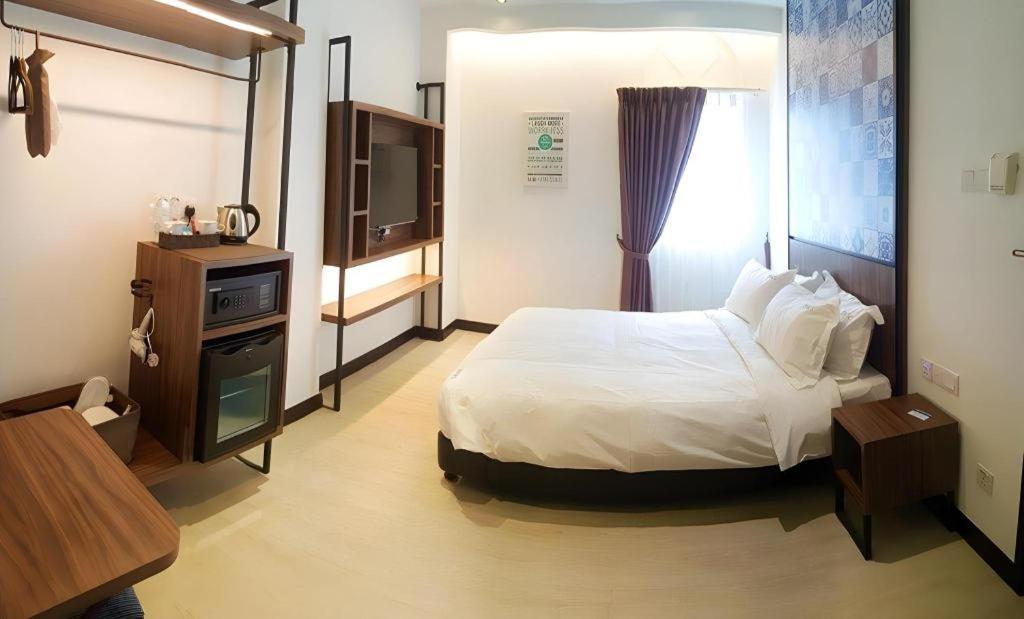 Styles Hotel Malacca Екстериор снимка